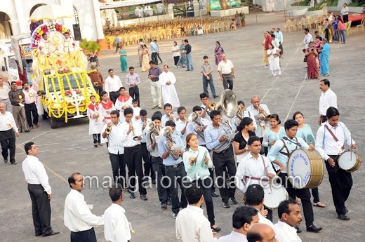  annual Eucharistic procession 3